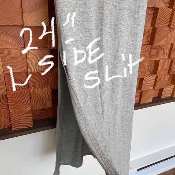 Woman’s Nordstrom Gray V Neck Side Slit, Long Tee Dress NWOT - Picture 7 of 11